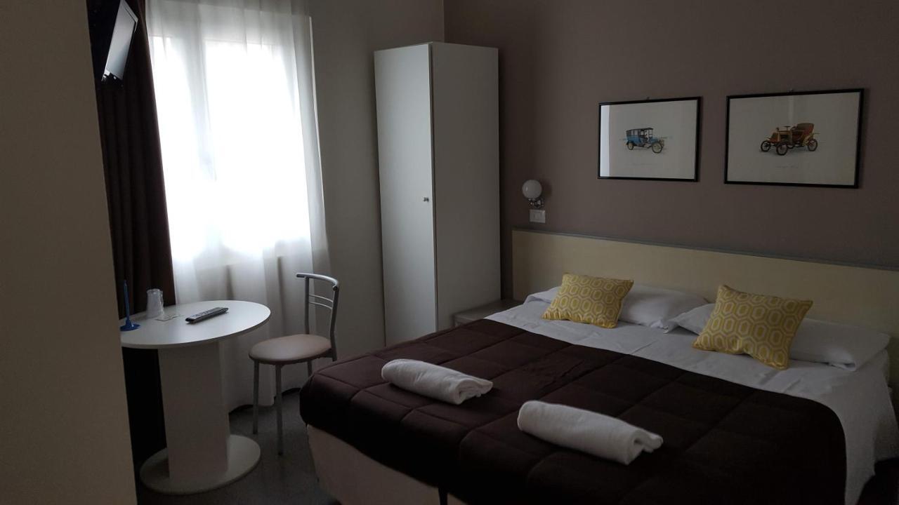 Hotel Arianna Iseo Dış mekan fotoğraf